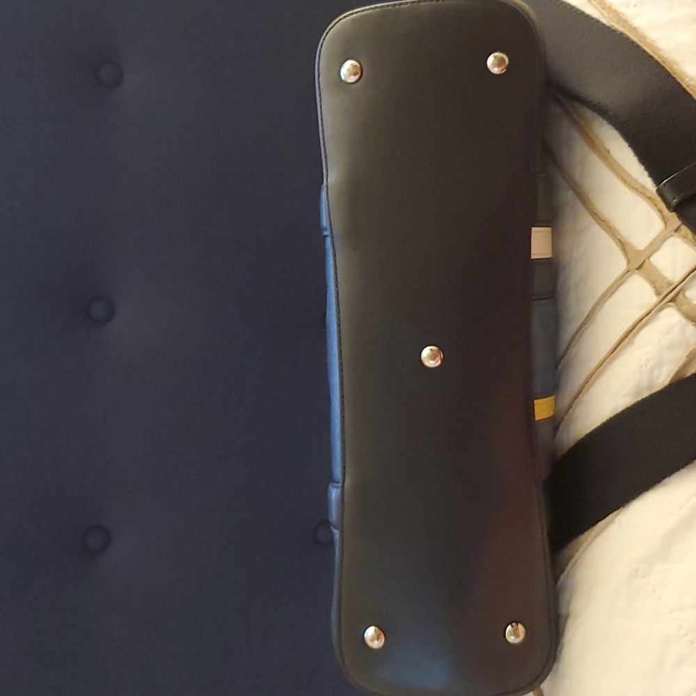 Authentic MCM bag - Picture 2 of 5